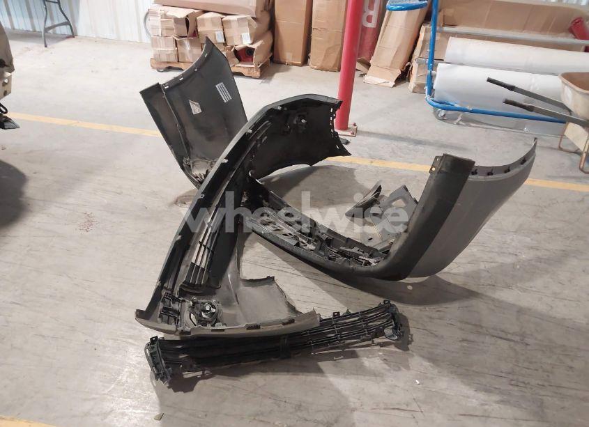 Photo 12 of 2016 Toyota Highlander XLE V6 (VIN 5TDKKRFH4GS143724)