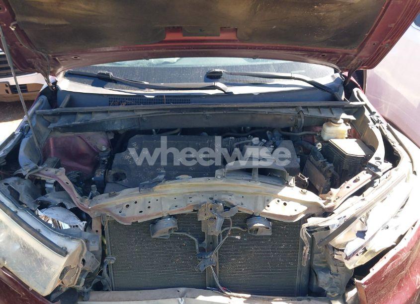 Photo 10 of 2015 Toyota Highlander XLE V6 (VIN 5TDKKRFH5FS095956)