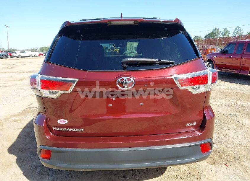 Photo 17 of 2015 Toyota Highlander XLE V6 (VIN 5TDKKRFH5FS095956)