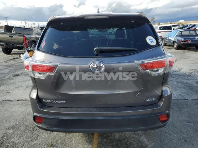 Photo 12 of 2015 TOYOTA HIGHLANDER XLE (VIN 5TDKKRFH6FS043736)
