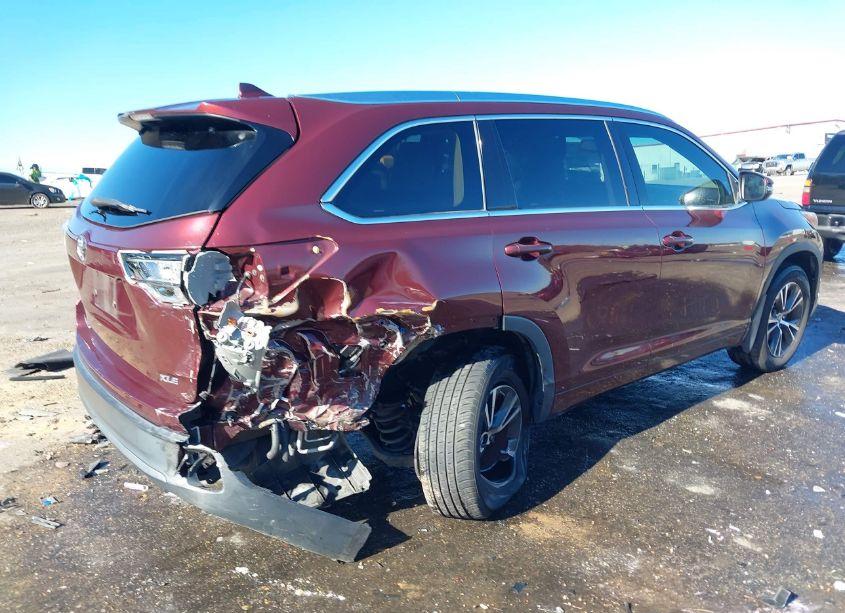 Photo 6 of 2016 Toyota Highlander XLE V6 (VIN 5TDKKRFH6GS165031)
