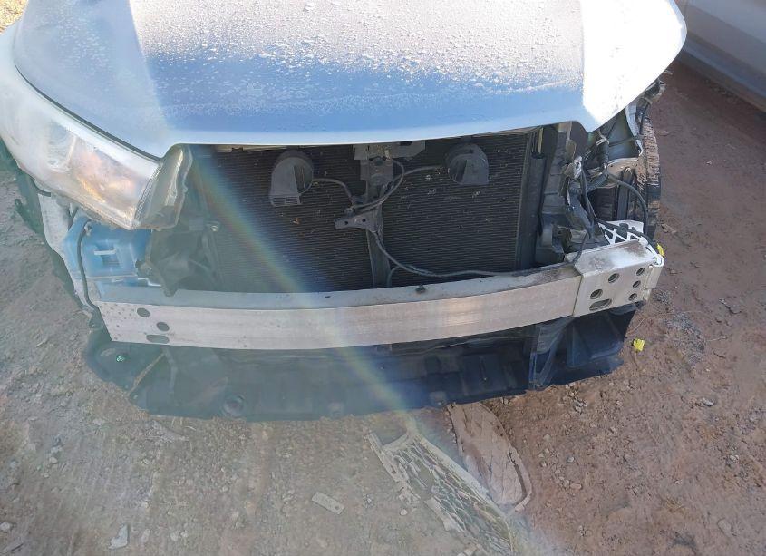 Photo 18 of 2016 Toyota Highlander XLE V6 (VIN 5TDKKRFH9GS138776)