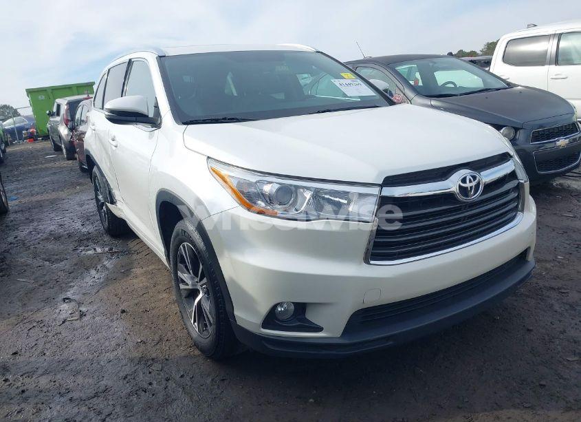 2016 Toyota Highlander XLE V6 (VIN 5TDKKRFH9GS165346) main photo