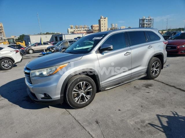 2016 TOYOTA HIGHLANDER XLE (VIN 5TDKKRFHXGS146014) main photo