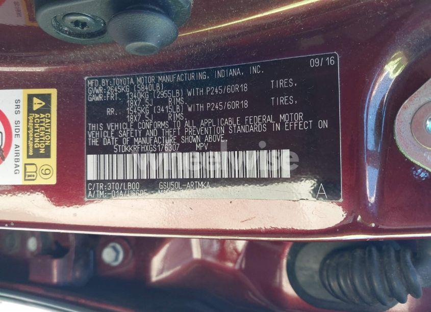 Photo 9 of 2016 Toyota Highlander XLE V6 (VIN 5TDKKRFHXGS176307)