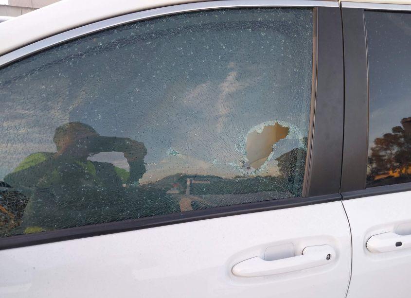 Photo 18 of 2021 Toyota Sienna LE (VIN 5TDKRKEC0MS042054)