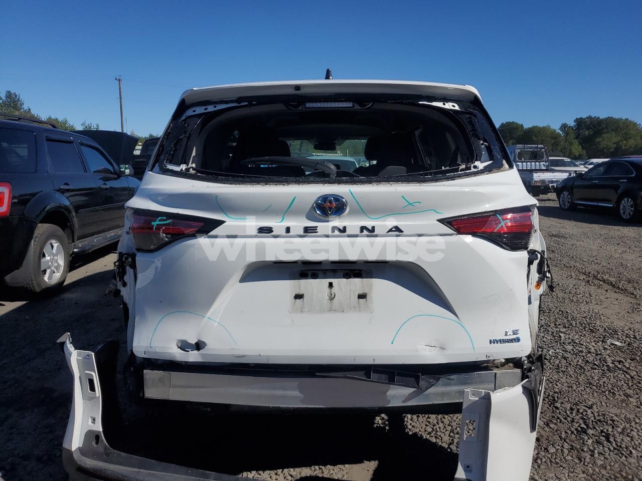 Photo 6 of 2022 TOYOTA SIENNA LE (VIN 5TDKRKEC0NS115876)