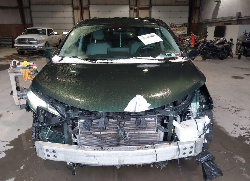 Photo 12 of 2021 Toyota Sienna LE (VIN 5TDKRKEC1MS071059)