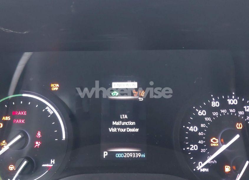 Photo 7 of 2022 Toyota Sienna LE (VIN 5TDKRKEC1NS099302)