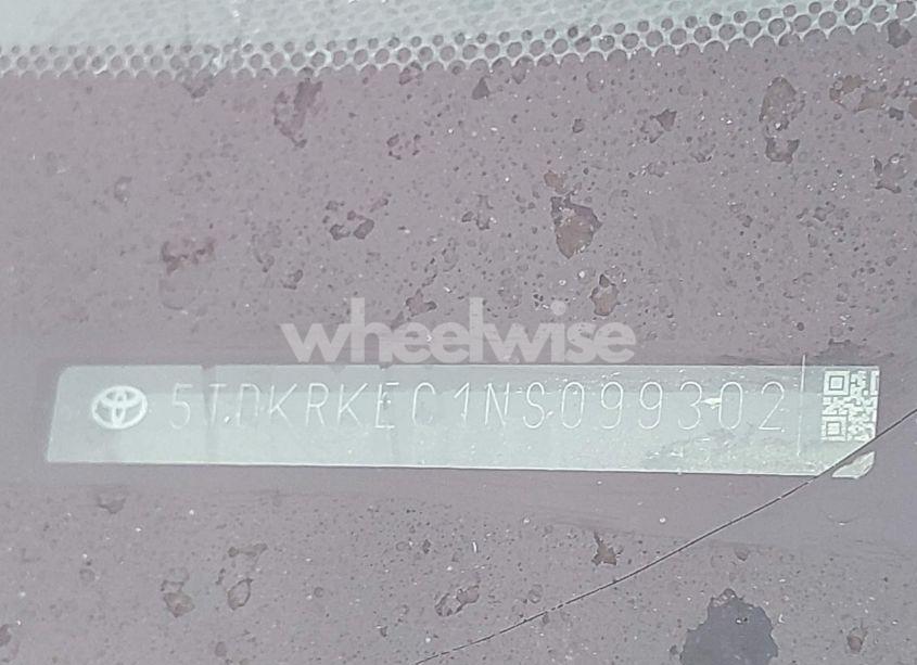 Photo 9 of 2022 Toyota Sienna LE (VIN 5TDKRKEC1NS099302)