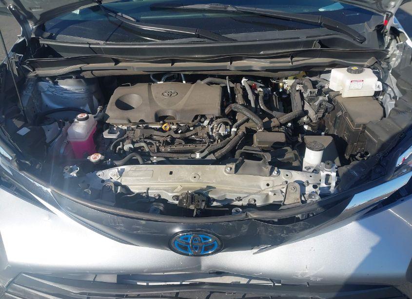 Photo 10 of 2022 Toyota Sienna LE (VIN 5TDKRKEC1NS102019)