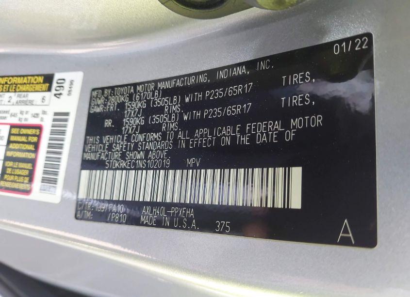 Photo 9 of 2022 Toyota Sienna LE (VIN 5TDKRKEC1NS102019)