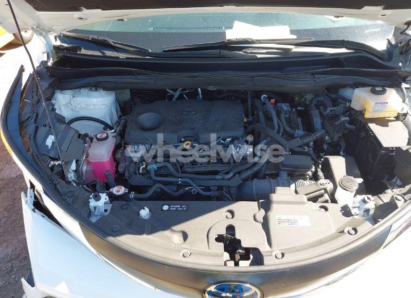 Photo 10 of 2023 Toyota Sienna LE (VIN 5TDKRKEC2PS173314)