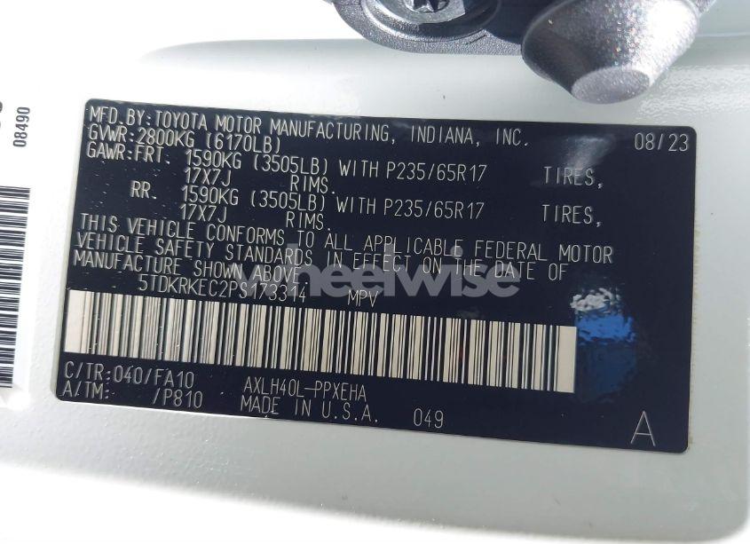 Photo 9 of 2023 Toyota Sienna LE (VIN 5TDKRKEC2PS173314)