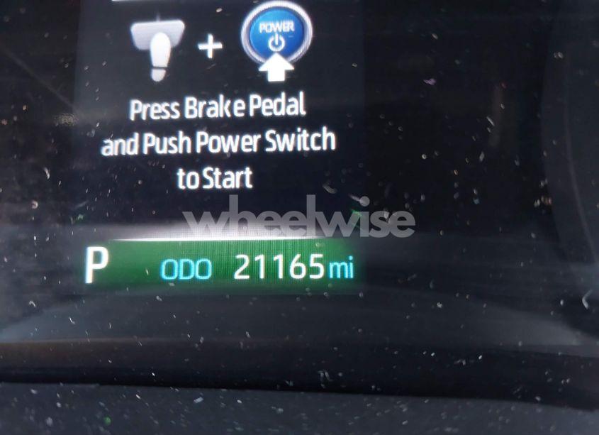 Photo 15 of 2024 Toyota Sienna LE (VIN 5TDKRKEC2RS193940)