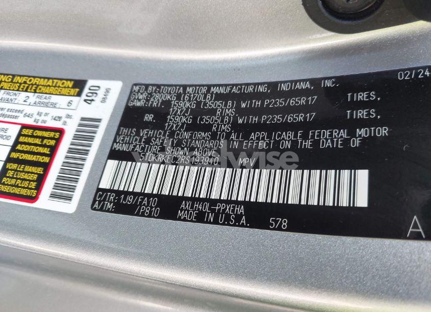 Photo 9 of 2024 Toyota Sienna LE (VIN 5TDKRKEC2RS193940)