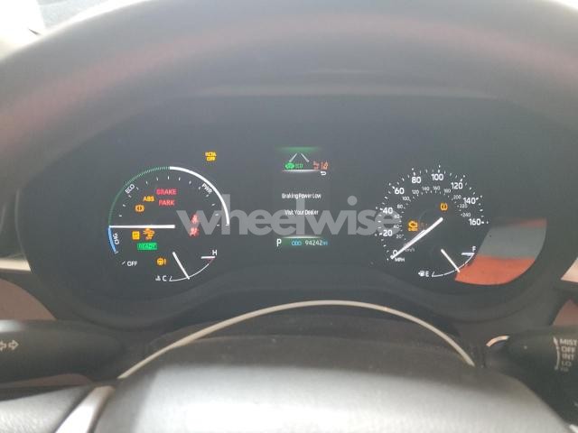 Photo 3 of 2021 TOYOTA SIENNA LE (VIN 5TDKRKEC3MS070463)