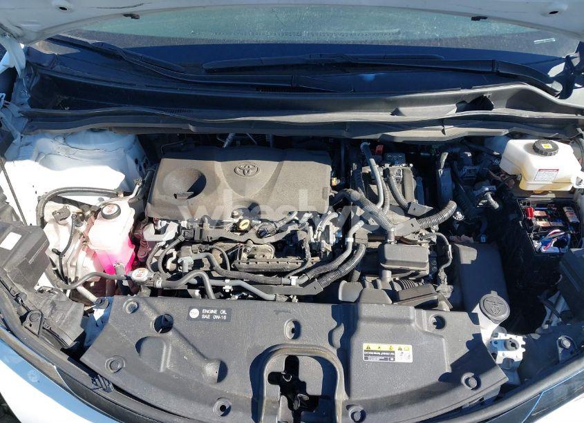 Photo 10 of 2022 Toyota Sienna LE (VIN 5TDKRKEC3NS106833)