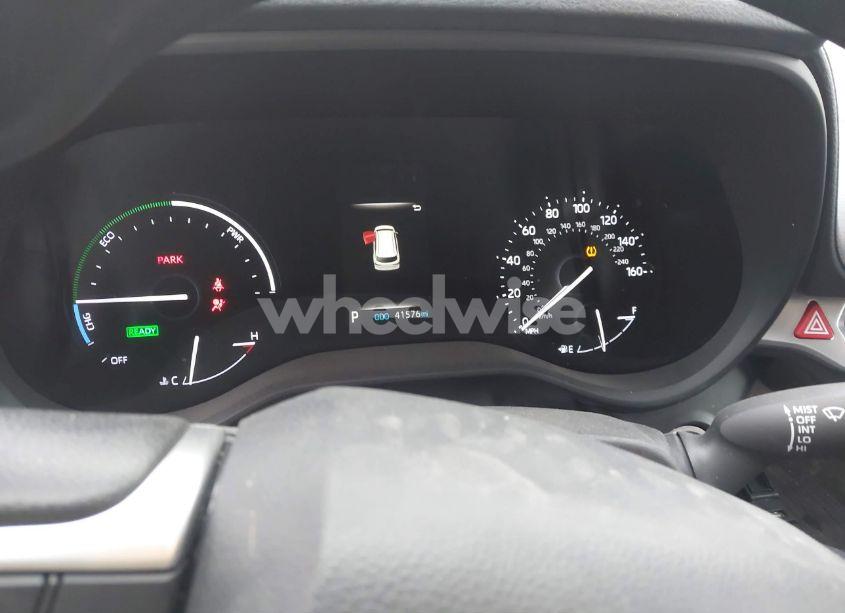 Photo 7 of 2021 Toyota Sienna LE (VIN 5TDKRKEC4MS073145)