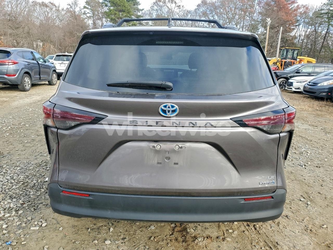 Photo 6 of 2023 TOYOTA SIENNA LE (VIN 5TDKRKEC4PS174979)