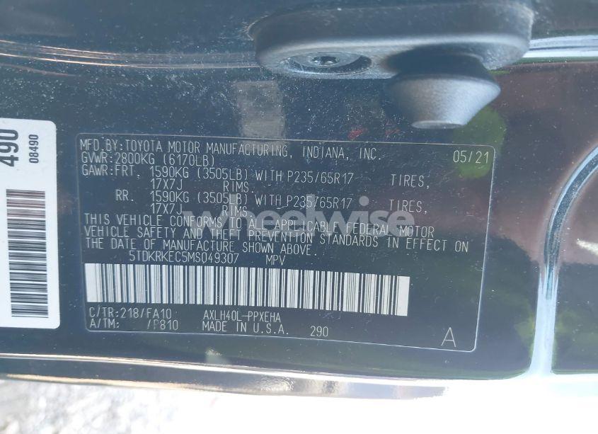 Photo 9 of 2021 Toyota Sienna LE (VIN 5TDKRKEC5MS049307)