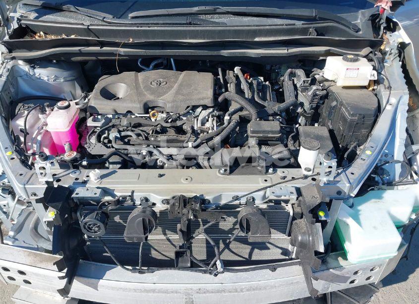 Photo 10 of 2021 Toyota Sienna LE (VIN 5TDKRKEC5MS057780)