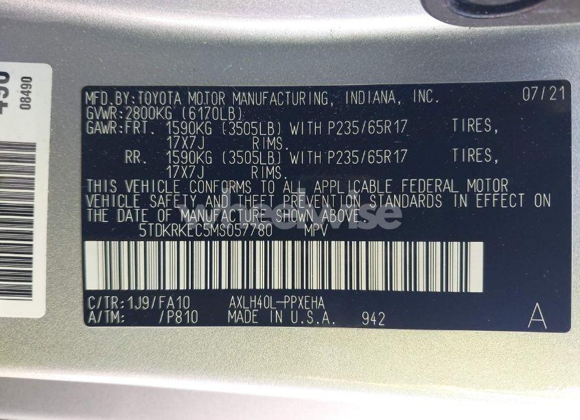 Photo 9 of 2021 Toyota Sienna LE (VIN 5TDKRKEC5MS057780)