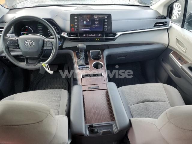 Photo 14 of 2023 TOYOTA SIENNA LE (VIN 5TDKRKEC5PS163702)