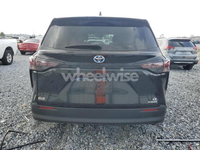 Photo 4 of 2023 TOYOTA SIENNA LE (VIN 5TDKRKEC5PS163702)