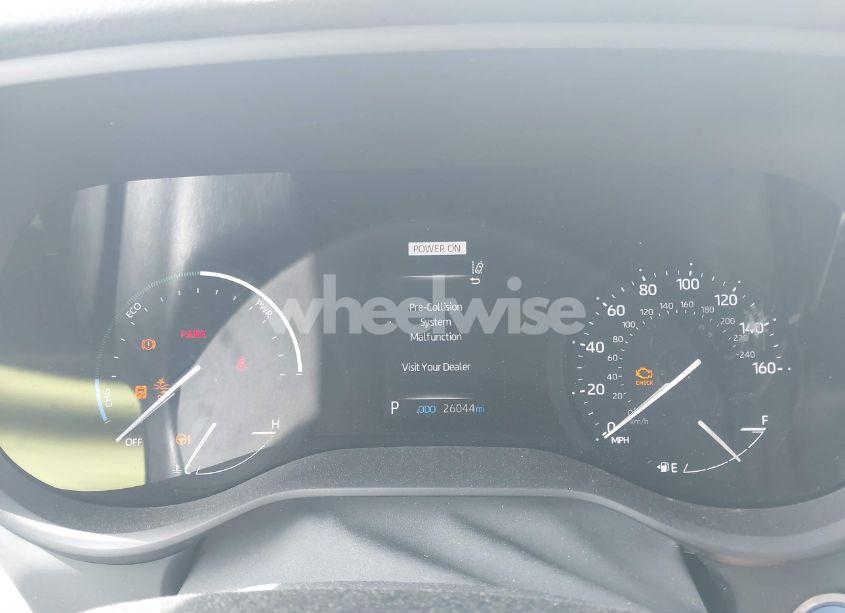 Photo 7 of 2024 Toyota Sienna LE (VIN 5TDKRKEC5RS196136)