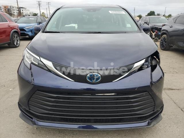 Photo 11 of 2021 TOYOTA SIENNA LE (VIN 5TDKRKEC6MS013416)