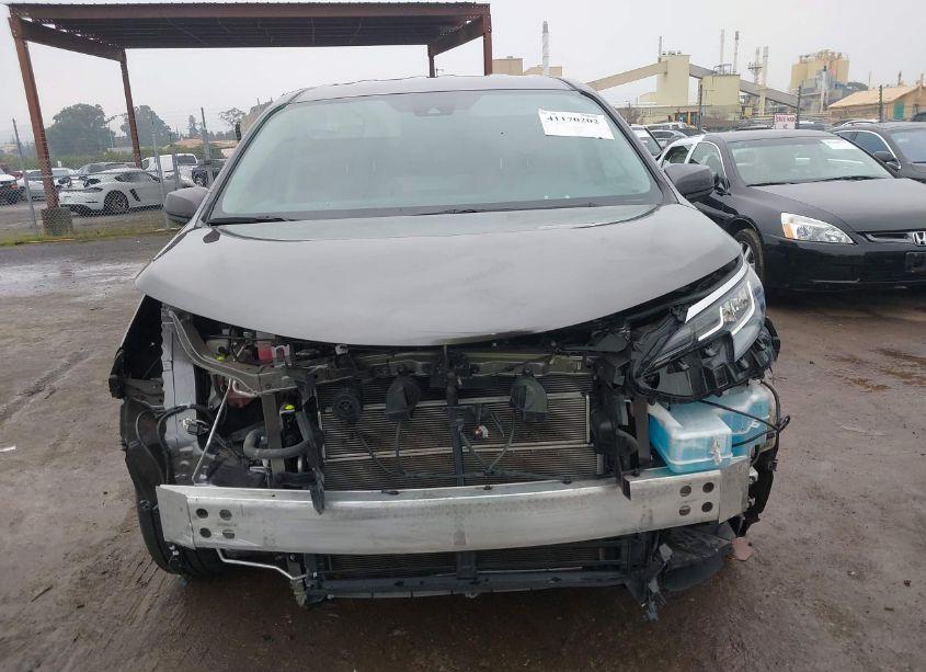 Photo 13 of 2022 Toyota Sienna LE (VIN 5TDKRKEC6NS076937)