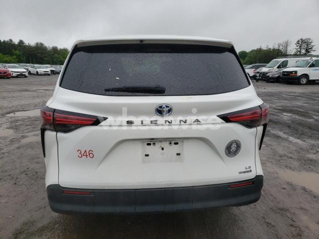 Photo 11 of 2022 TOYOTA SIENNA LE (VIN 5TDKRKEC6NS111623)