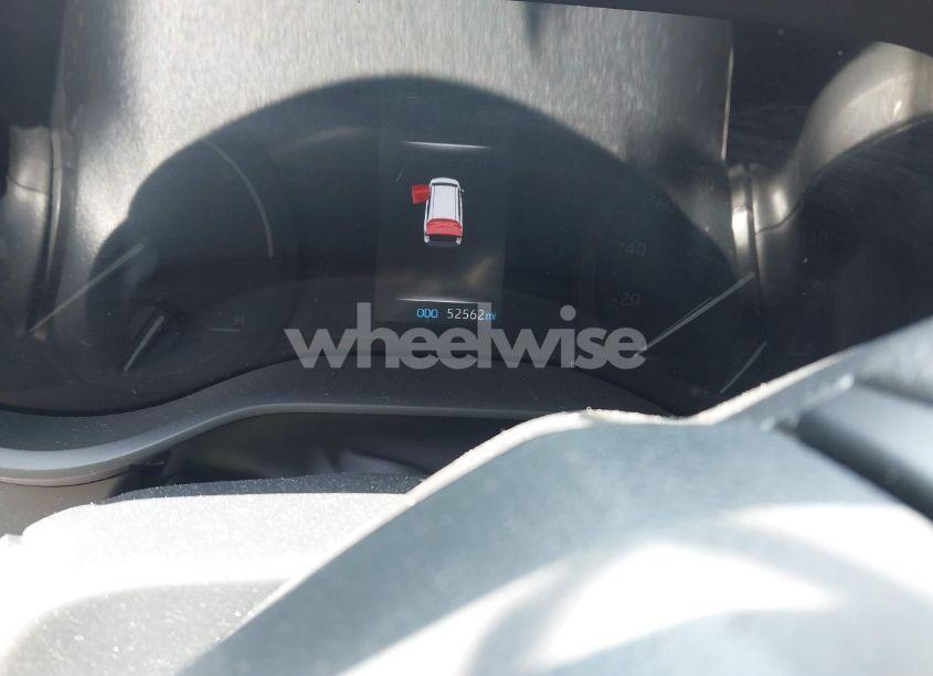 Photo 7 of 2023 Toyota Sienna LE (VIN 5TDKRKEC6PS152353)