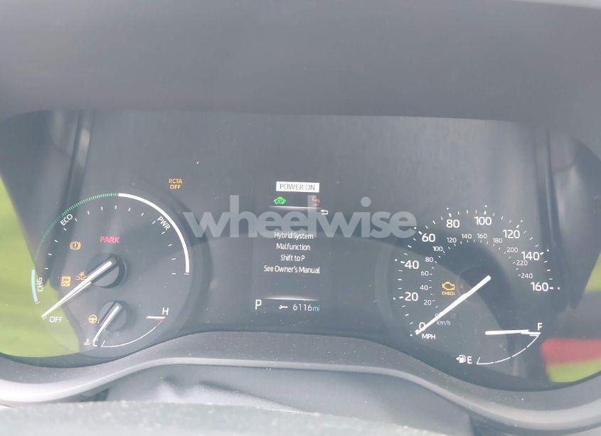 Photo 7 of 2024 Toyota Sienna LE (VIN 5TDKRKEC6RS189230)