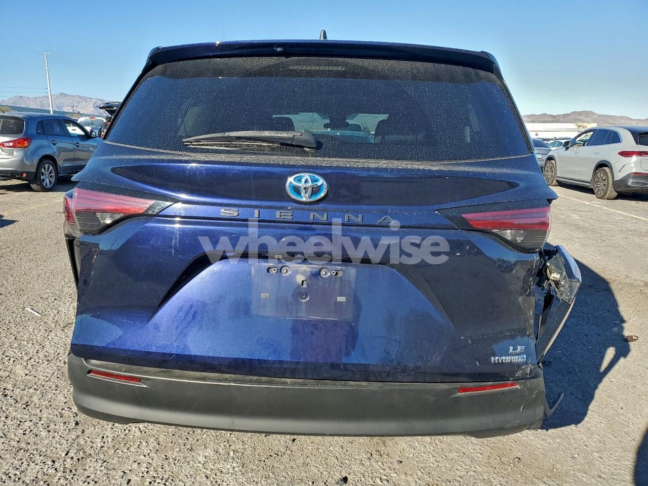 Photo 6 of 2021 TOYOTA SIENNA LE (VIN 5TDKRKEC9MS020912)
