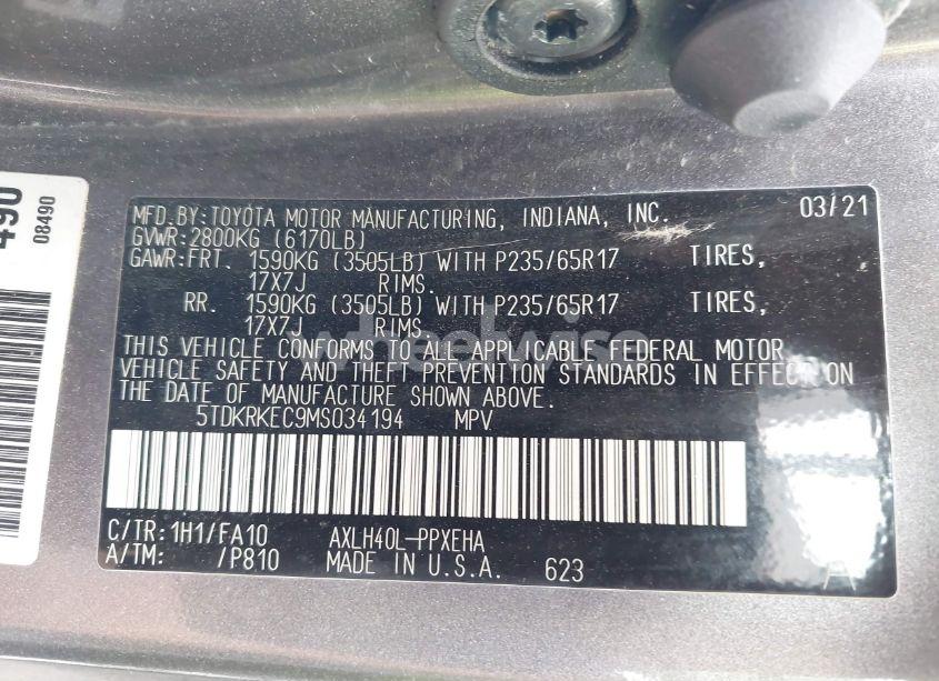 Photo 9 of 2021 Toyota Sienna LE (VIN 5TDKRKEC9MS034194)