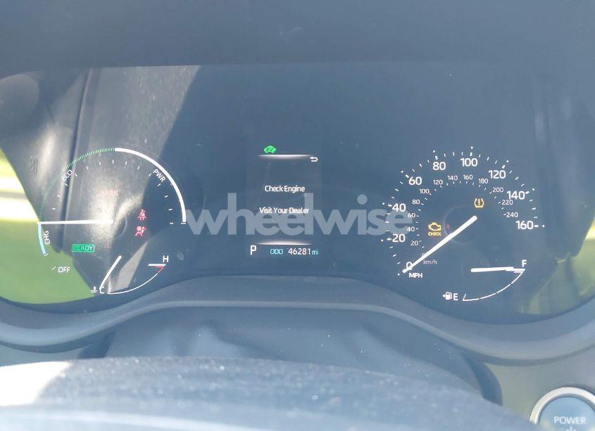 Photo 7 of 2022 Toyota Sienna LE (VIN 5TDKRKEC9NS110045)