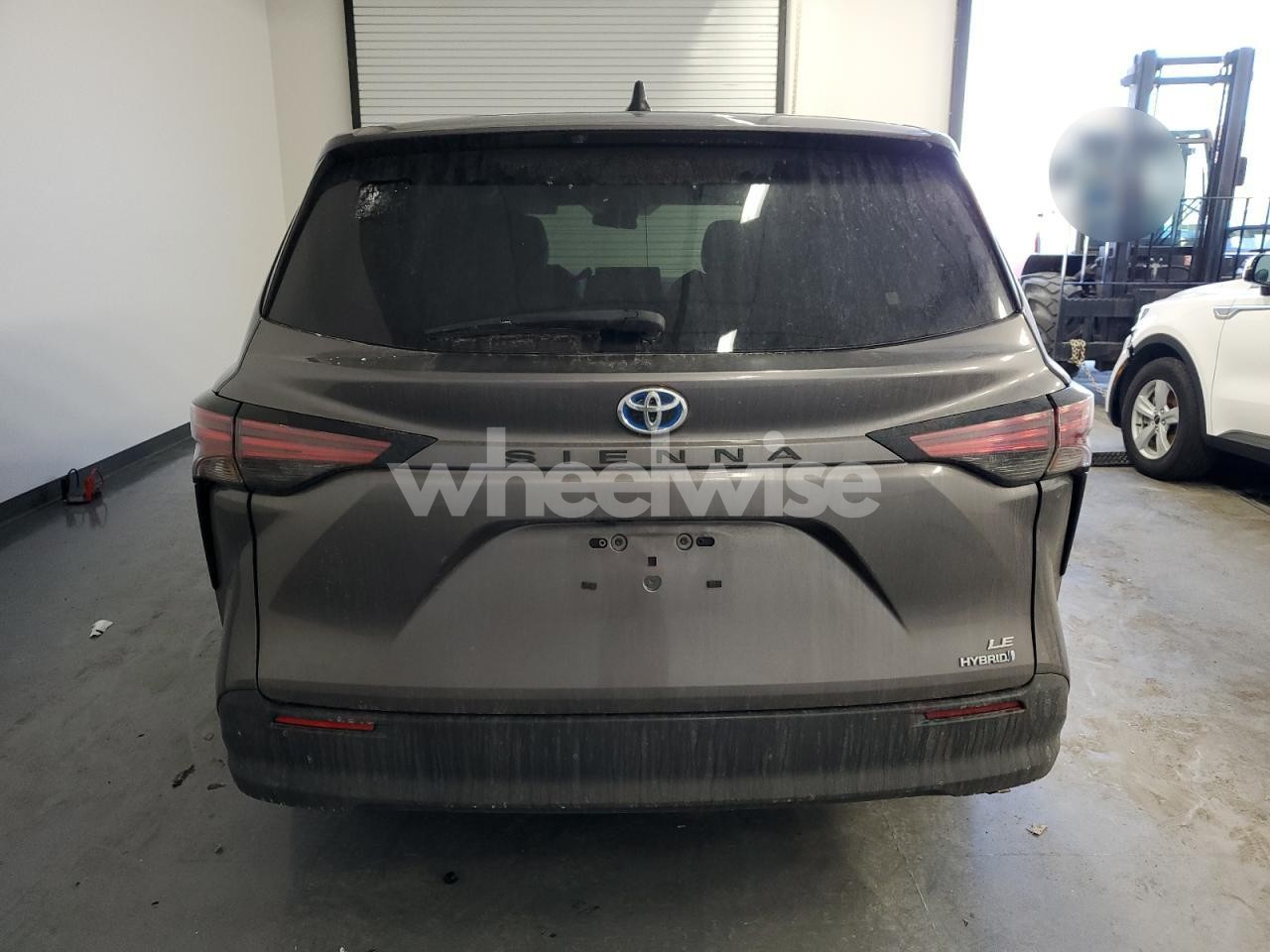 Photo 6 of 2022 TOYOTA SIENNA LE (VIN 5TDKRKEC9NS116833)