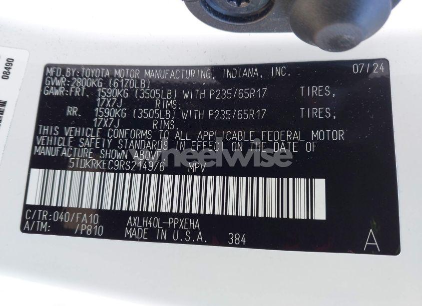 Photo 9 of 2024 Toyota Sienna LE (VIN 5TDKRKEC9RS214976)