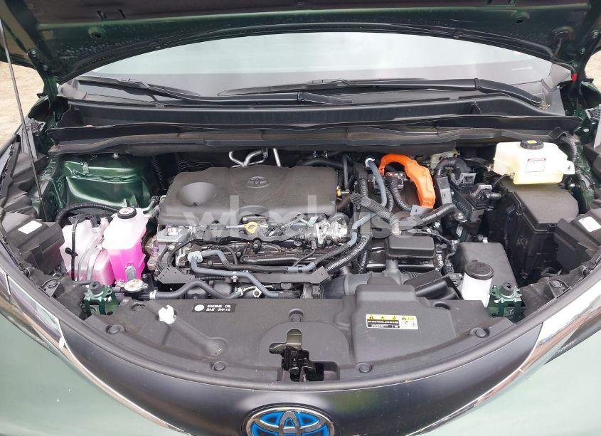 Photo 10 of 2024 Toyota Sienna LE (VIN 5TDKSKFC1RS129035)