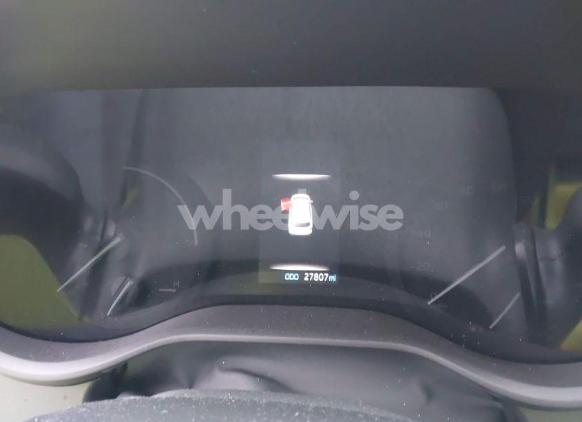 Photo 7 of 2023 Toyota Sienna LE (VIN 5TDKSKFC2PS103895)