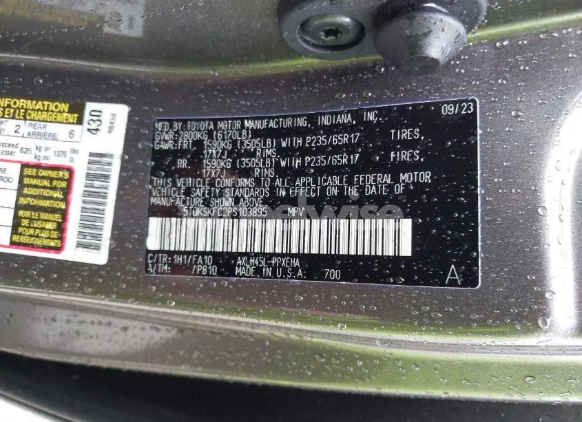 Photo 9 of 2023 Toyota Sienna LE (VIN 5TDKSKFC2PS103895)