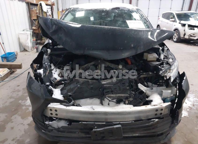 Photo 12 of 2023 Toyota Sienna LE (VIN 5TDKSKFC3PS099467)