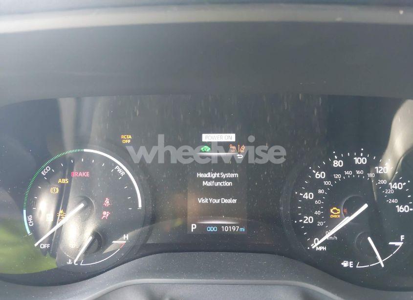 Photo 15 of 2024 Toyota Sienna LE (VIN 5TDKSKFC4RS135833)