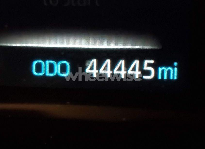 Photo 16 of 2021 Toyota Sienna LE (VIN 5TDKSKFC5MS006315)