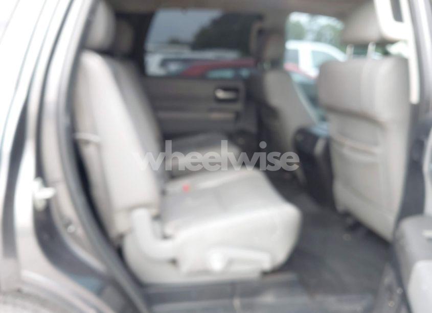 Photo 8 of 2015 Toyota Sequoia LIMITED 5.7L V8 (VIN 5TDKY5G10FS056782)