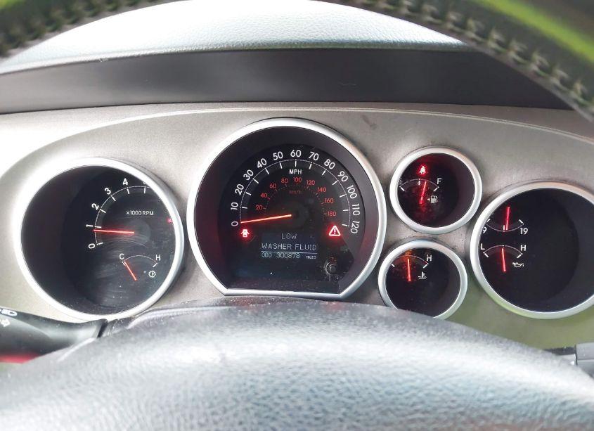 Photo 7 of 2010 Toyota Sequoia LIMITED 5.7L V8 (VIN 5TDKY5G12AS025820)