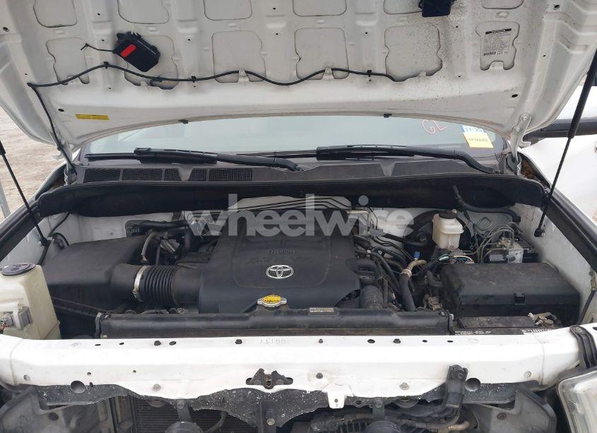 Photo 10 of 2011 Toyota Sequoia LIMITED 5.7L V8 (VIN 5TDKY5G13BS034897)