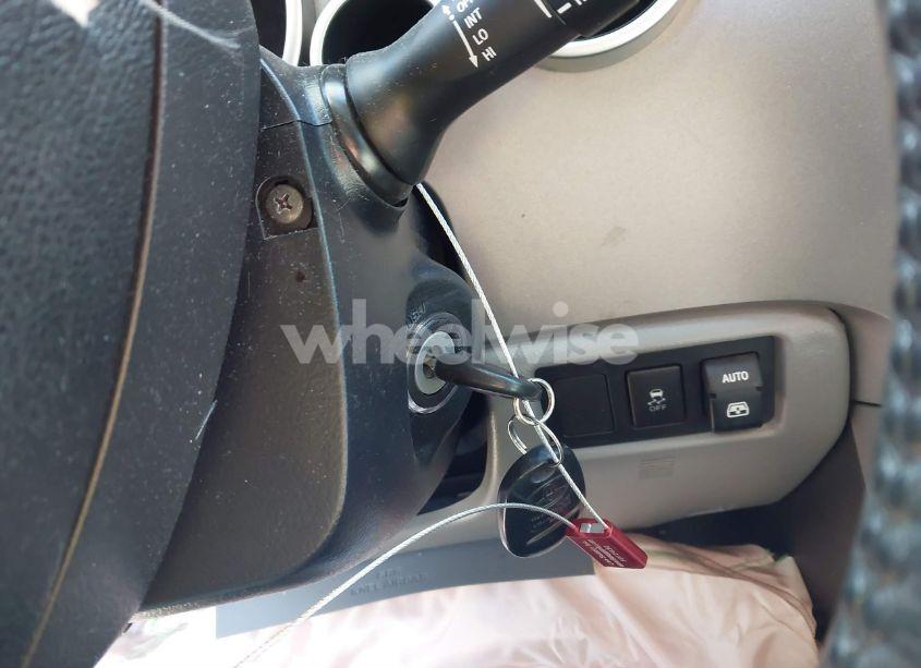 Photo 11 of 2013 Toyota Sequoia LIMITED 5.7L V8 (VIN 5TDKY5G13DS049905)